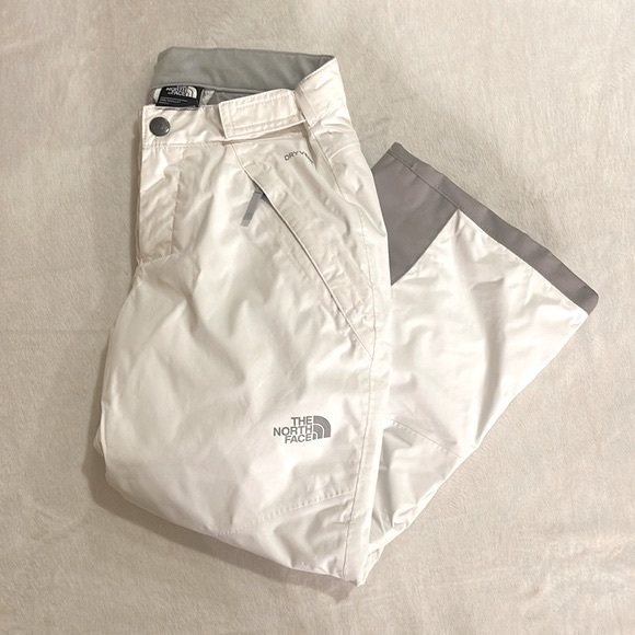 Kid’s North Face snow pants - Picture 4 of 4